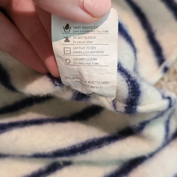 Vince Striped Cashmere Sweater - Picture 9 of 9